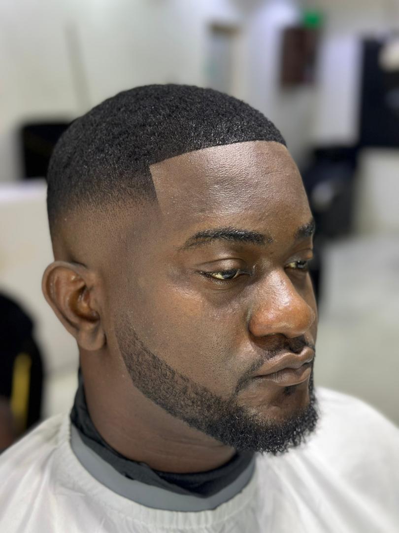 Mid Skin Fade